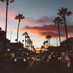 玖辛奈被❌c🐻黄扒衣服
