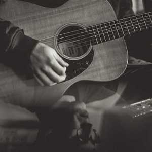 玖辛奈被❌c🐻黄扒衣服
